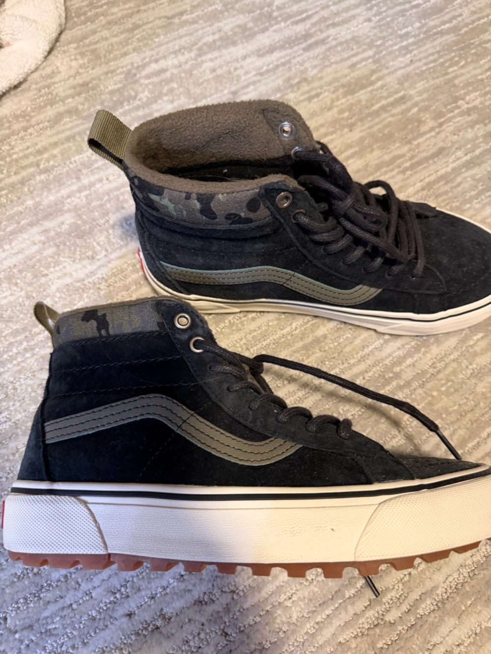 Vans MTE Black Olive High-Top Sneakers with Camo Collar